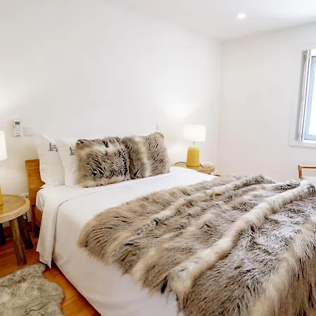 Authentic Village * 波尔图