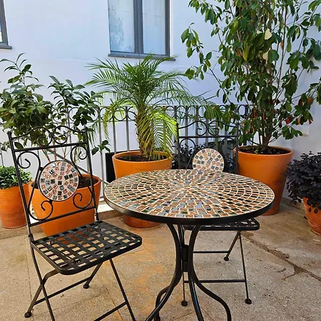 Authentic Village * 波尔图