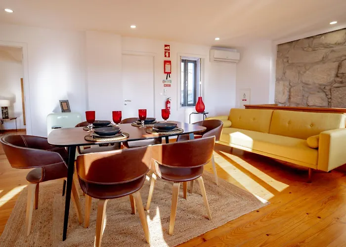 Authentic Village * Porto