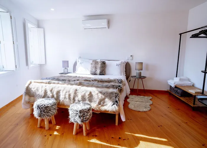 Authentic Village Apartmán *