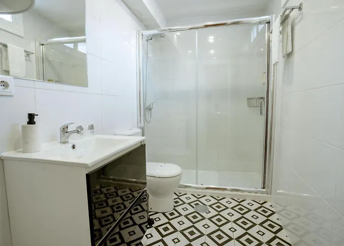 Authentic Village * Порту