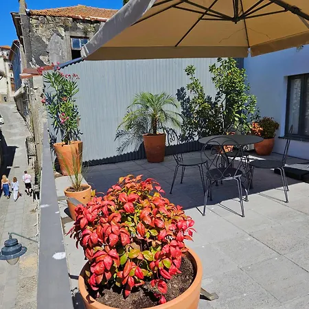 Authentic Village Apartamento